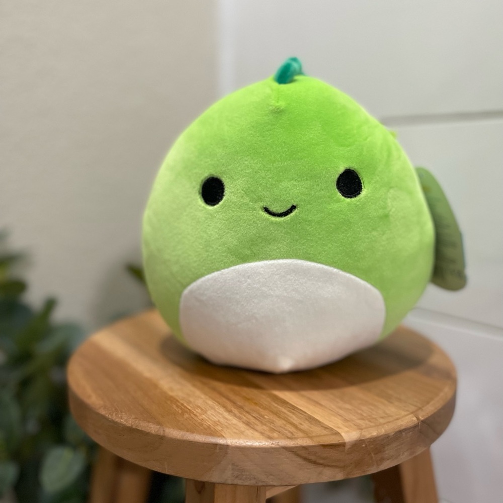 NWT squishmallow “Danny” green dinosaur fantasy and classic squad 7” squish